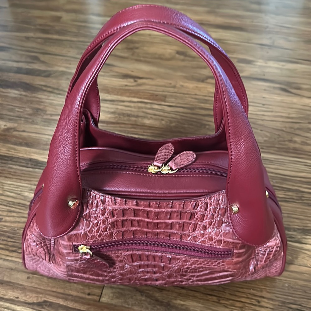 Rodania Crocodile Genuine Leather Bag in Dark Red♥️